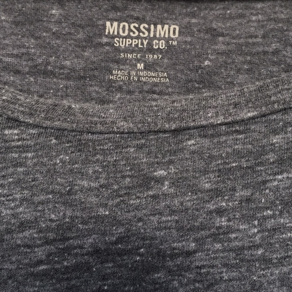 Crop Top - Picture 2 of 3